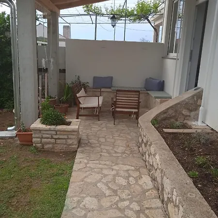 Apartments Vesna Pag Town Exterior photo