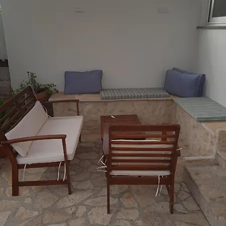 Apartments Vesna Pag Town Exterior photo