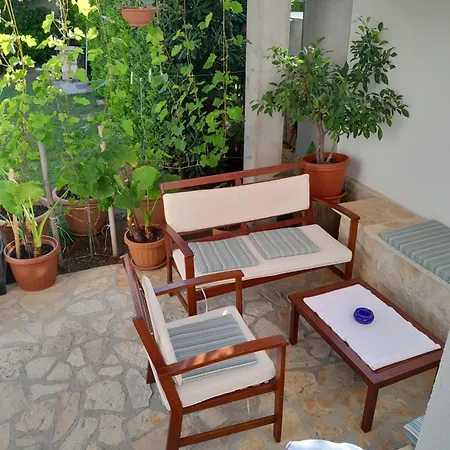 Apartments Vesna Pag Town Exterior photo
