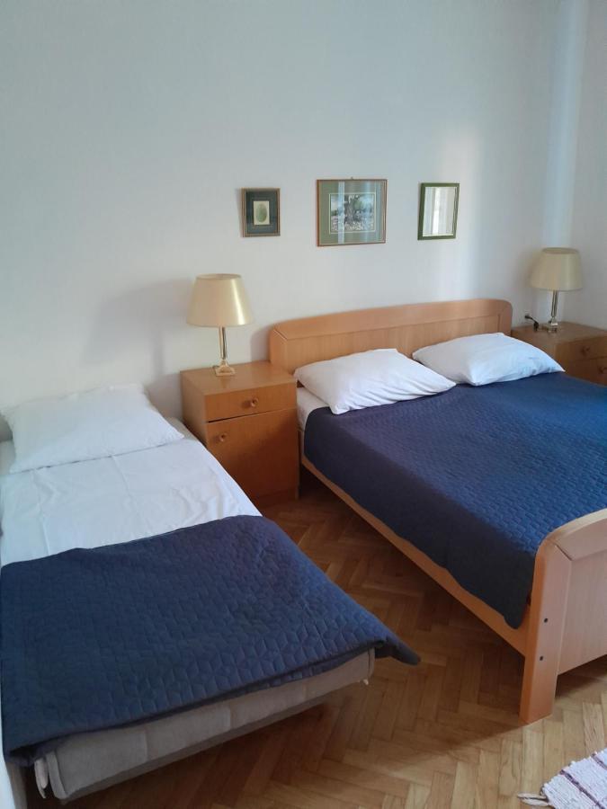 Apartment Apartments Vesna