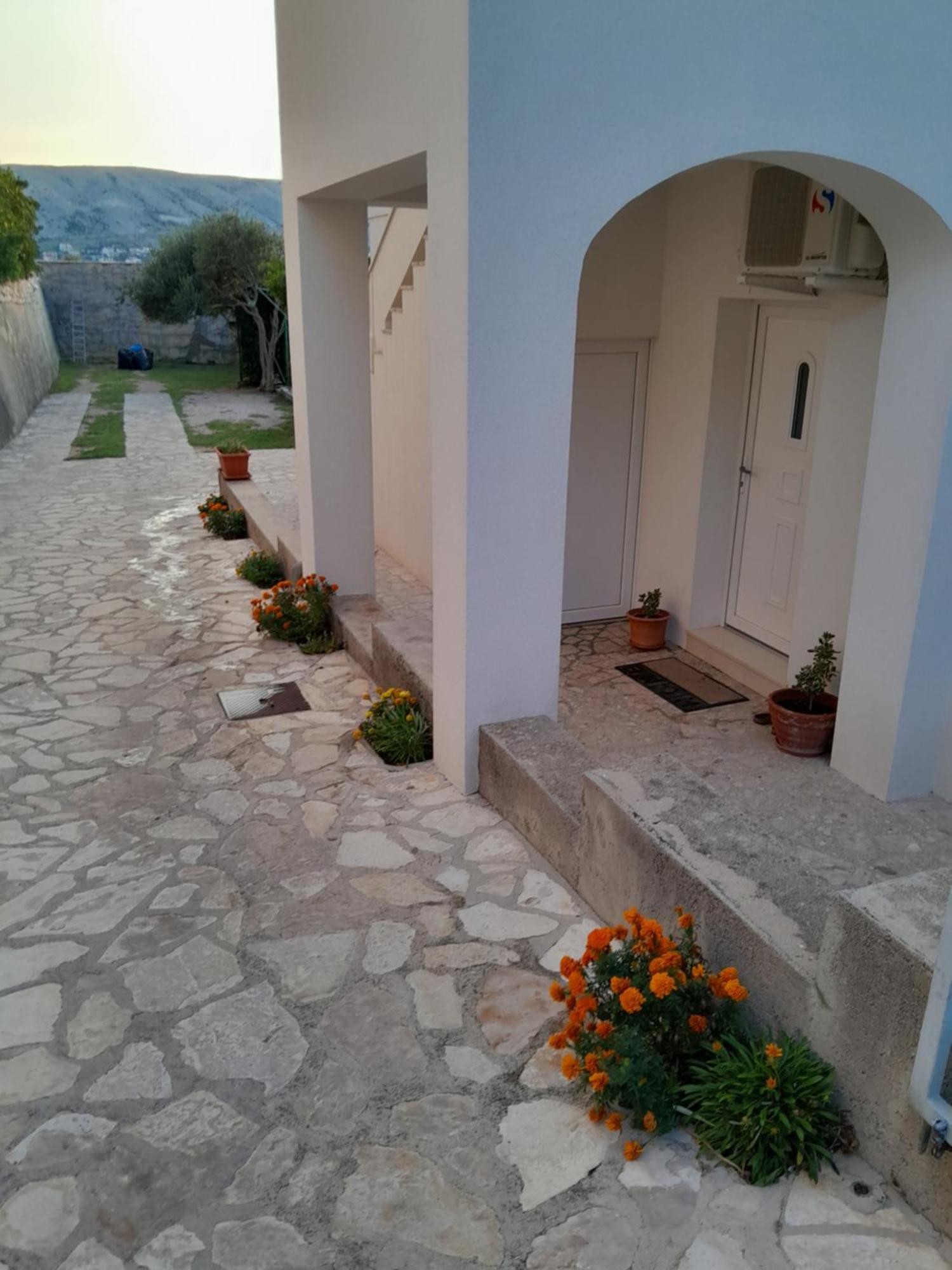 Apartments Vesna *